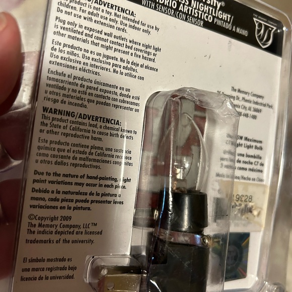 Lot of 2 Texas A&M items, nightlight and a tumbler - Picture 7 of 7